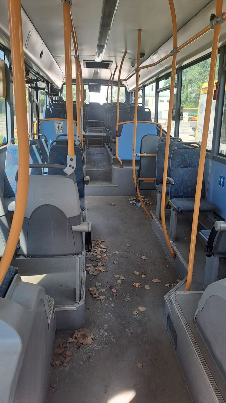 35-6-IRISBUS_Crossway_2009r